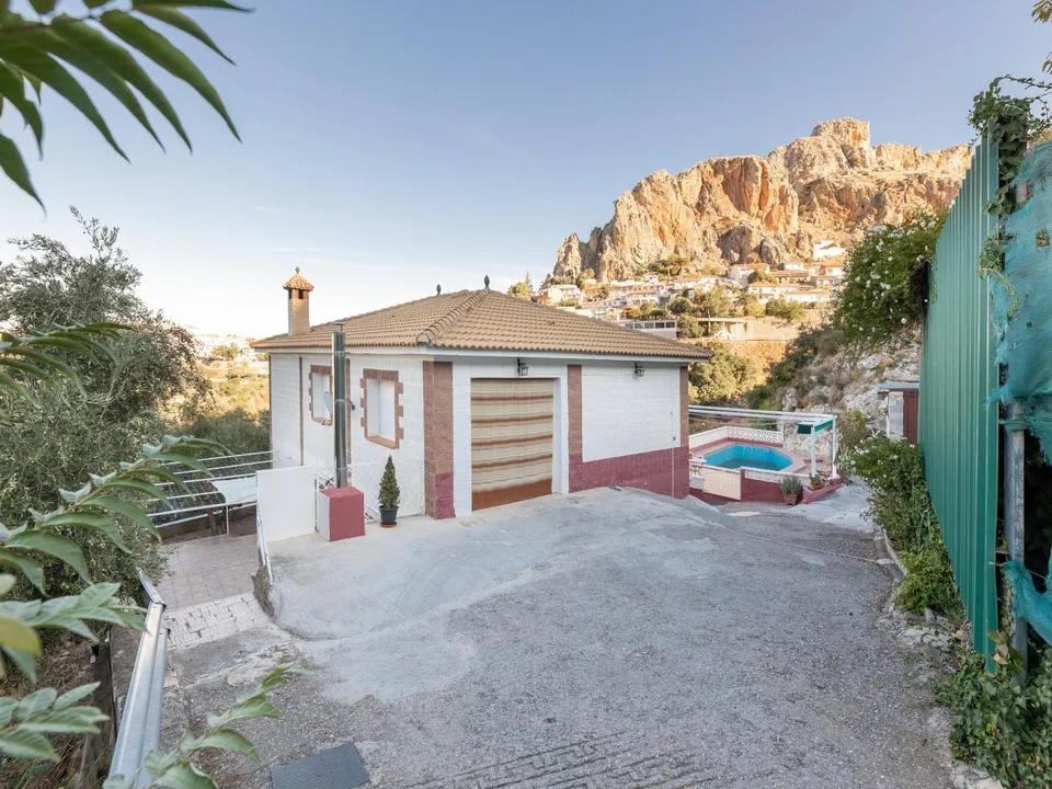 Villa a Cogollos Vega, Granada - foto 1
