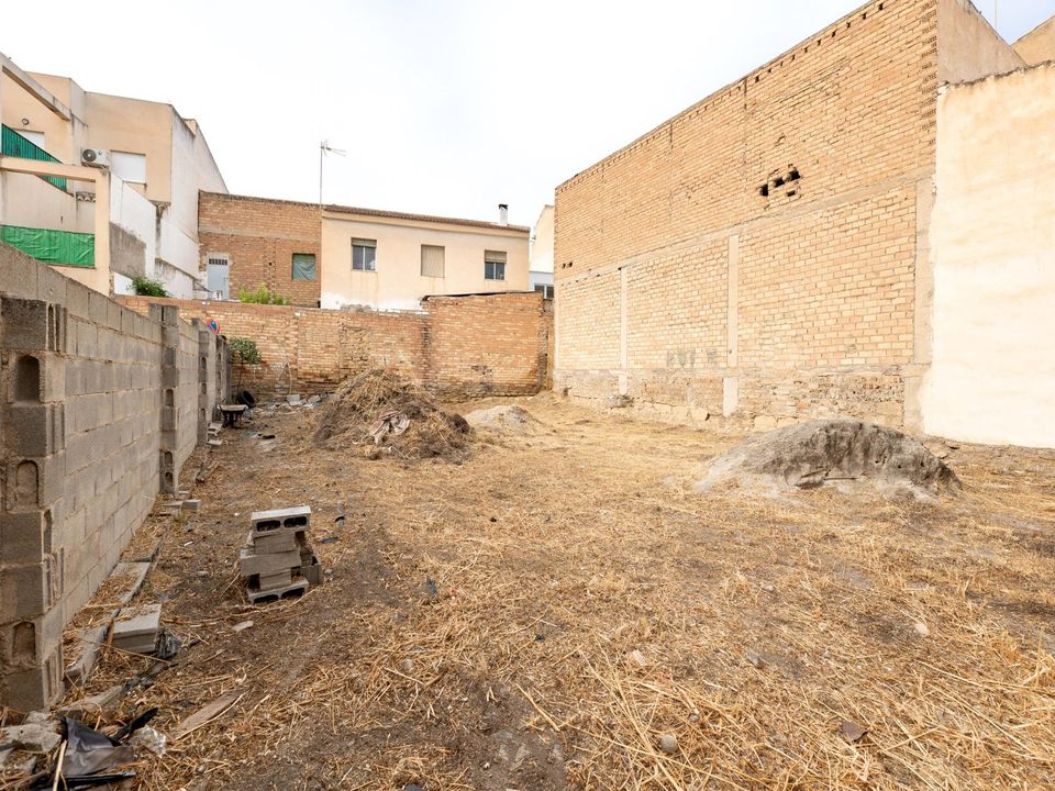 Helårsgrund i Las Gabias, Granada - foto 3