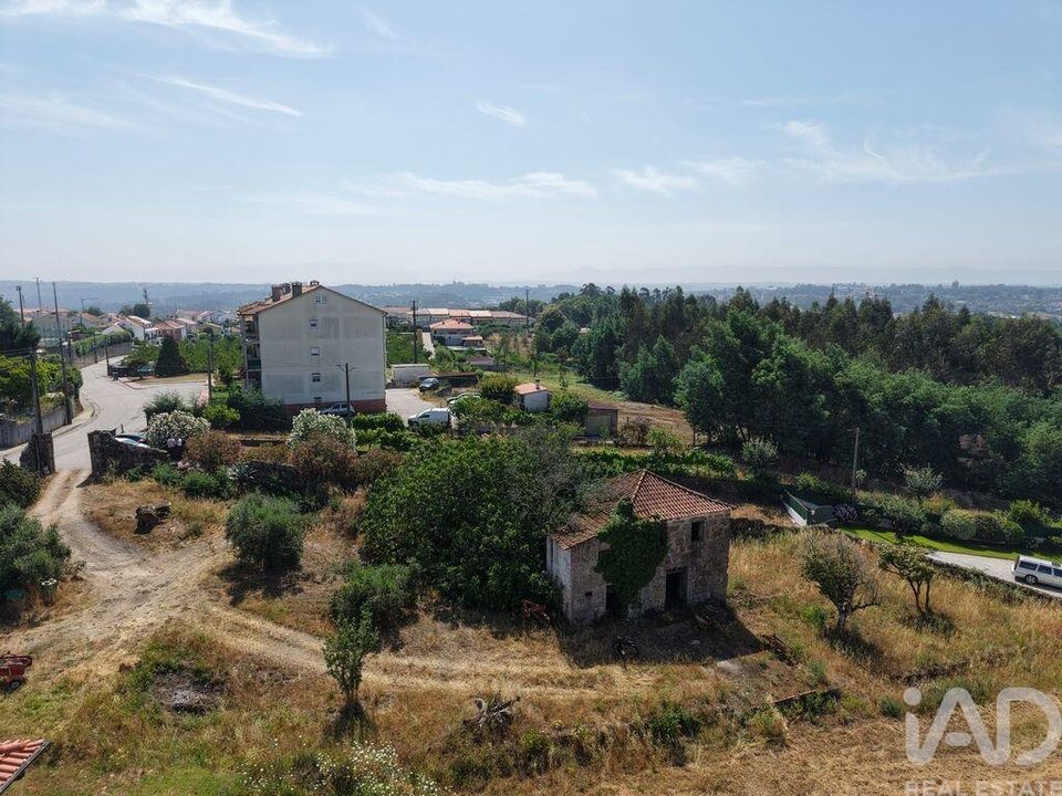 Helårsgrund i Santa Comba Dao, Viseu - foto 1