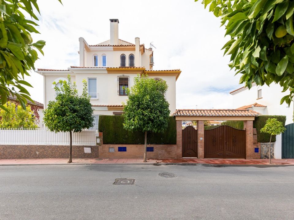 Casa adossada a Peligros, Granada - foto 3