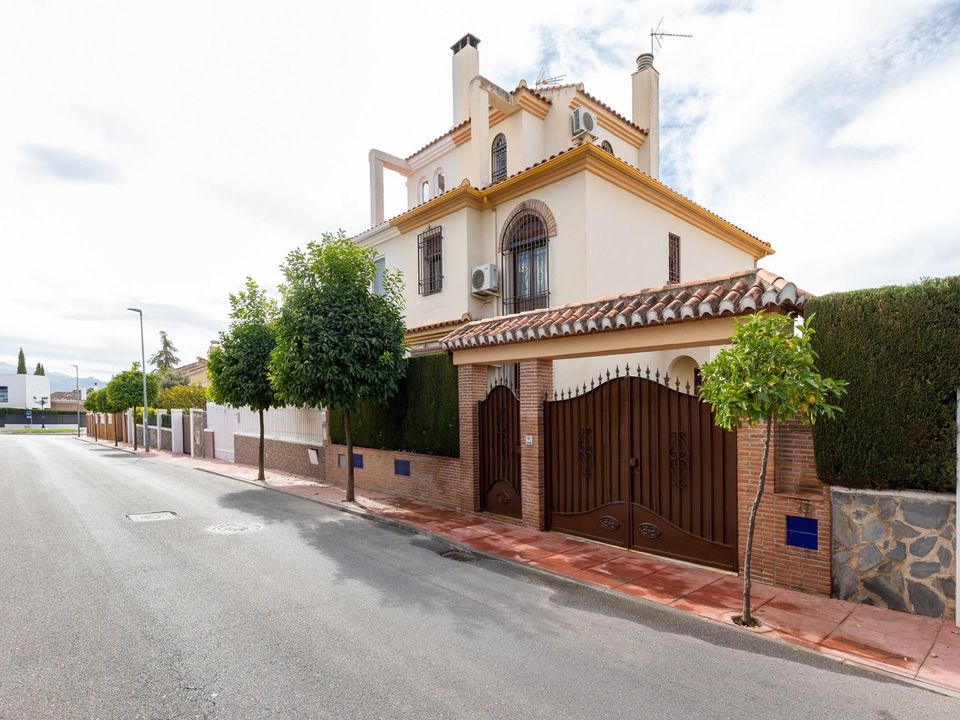 Casa adossada a Peligros, Granada - foto 4