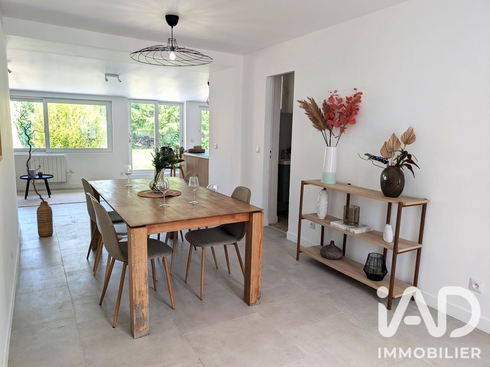 Villa in Cuise-la-Motte, Oise - foto 1