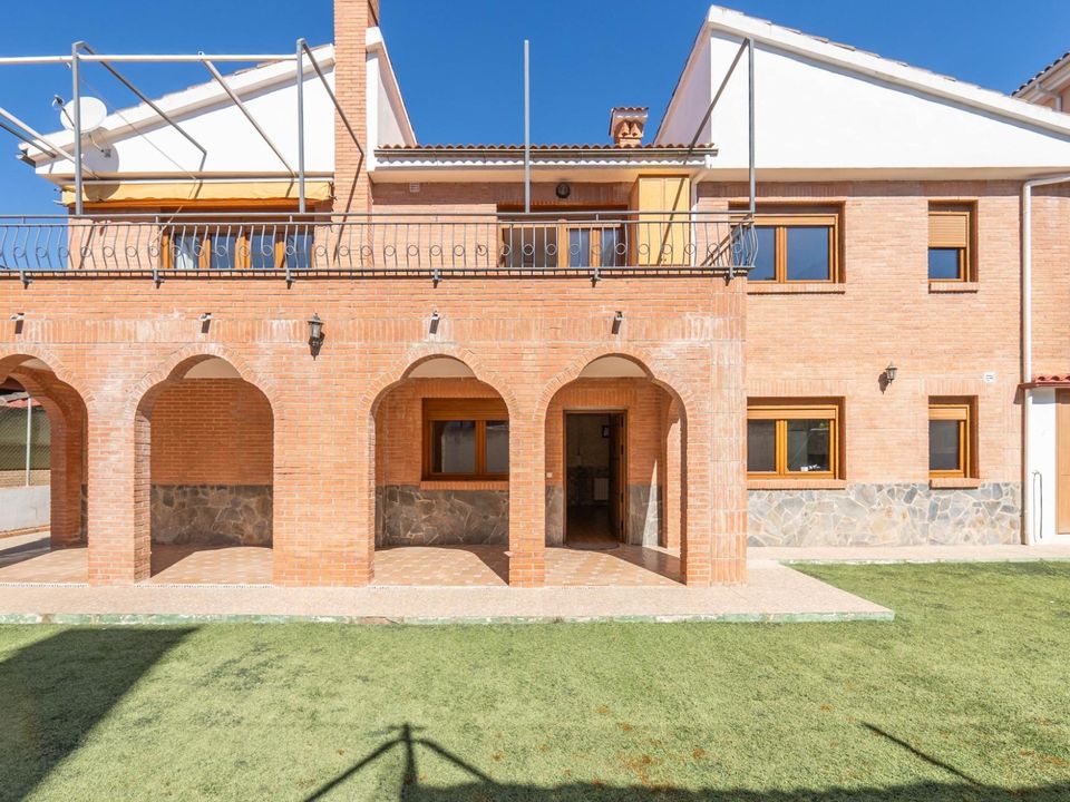Villa a Peligros, Granada - foto 1