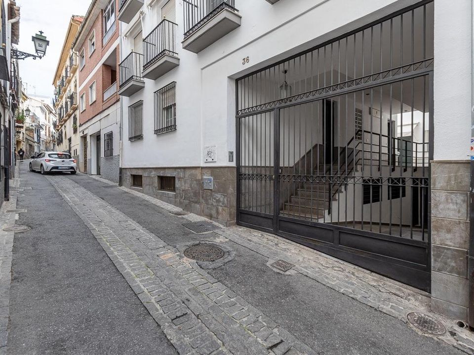 Garage i Granada, Granada - foto 1
