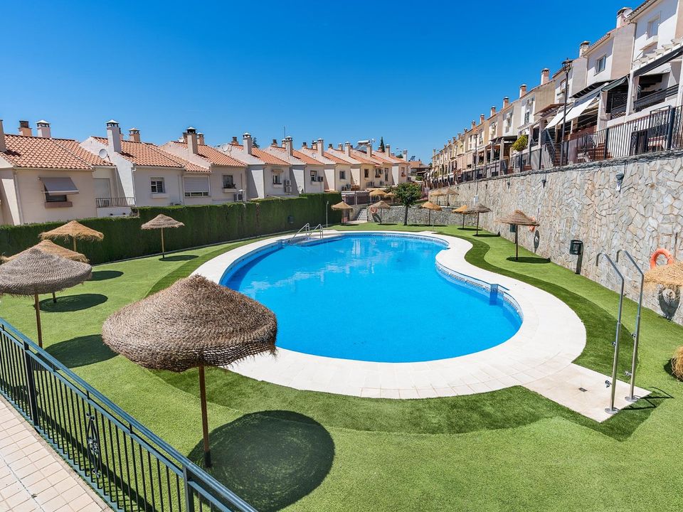 Rækkehus i Huetor Vega, Granada - foto 1