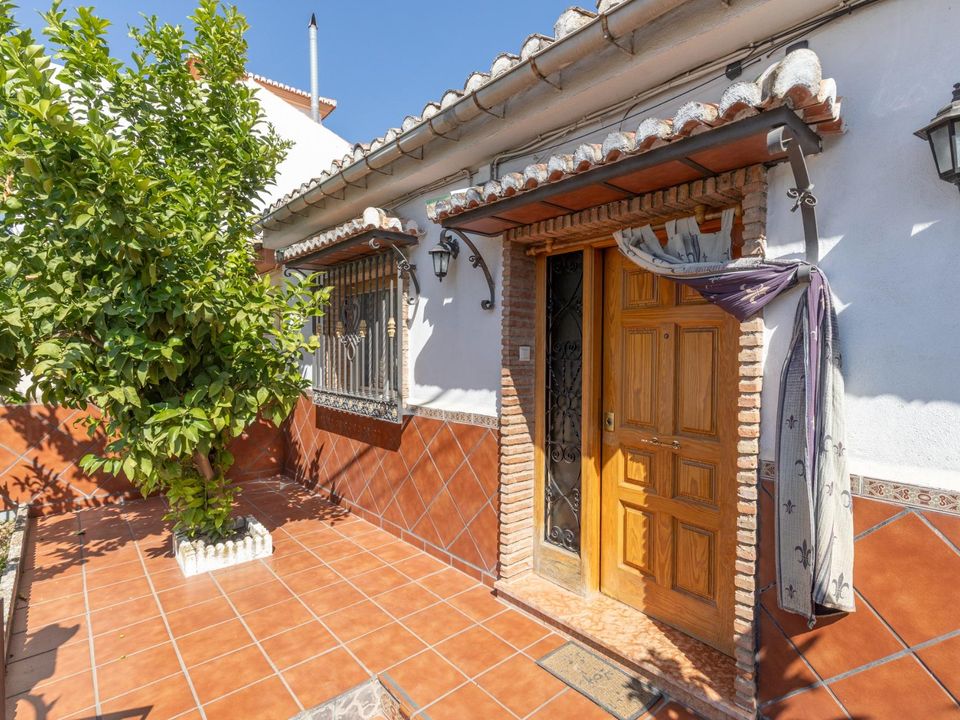 Villa i La Zubia, Granada - foto 1