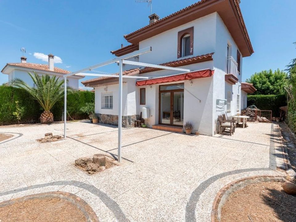 Villa i Albolote, Granada - foto 1