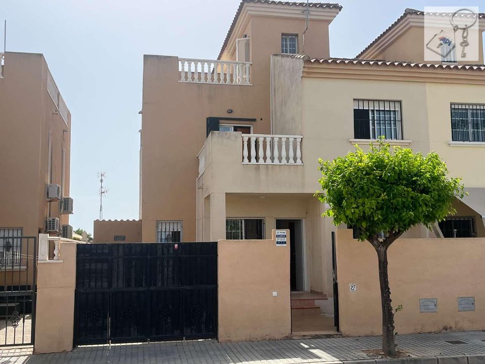 Duplex i Torrevieja, Alicante - foto 1