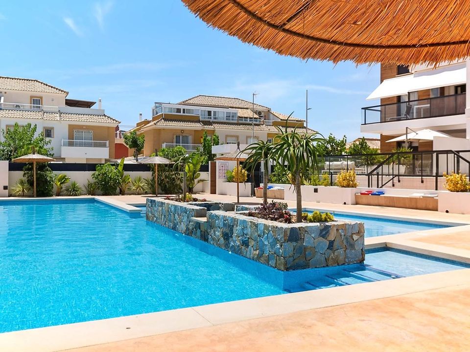 Lejlighed i Torrevieja, Alicante - foto 3