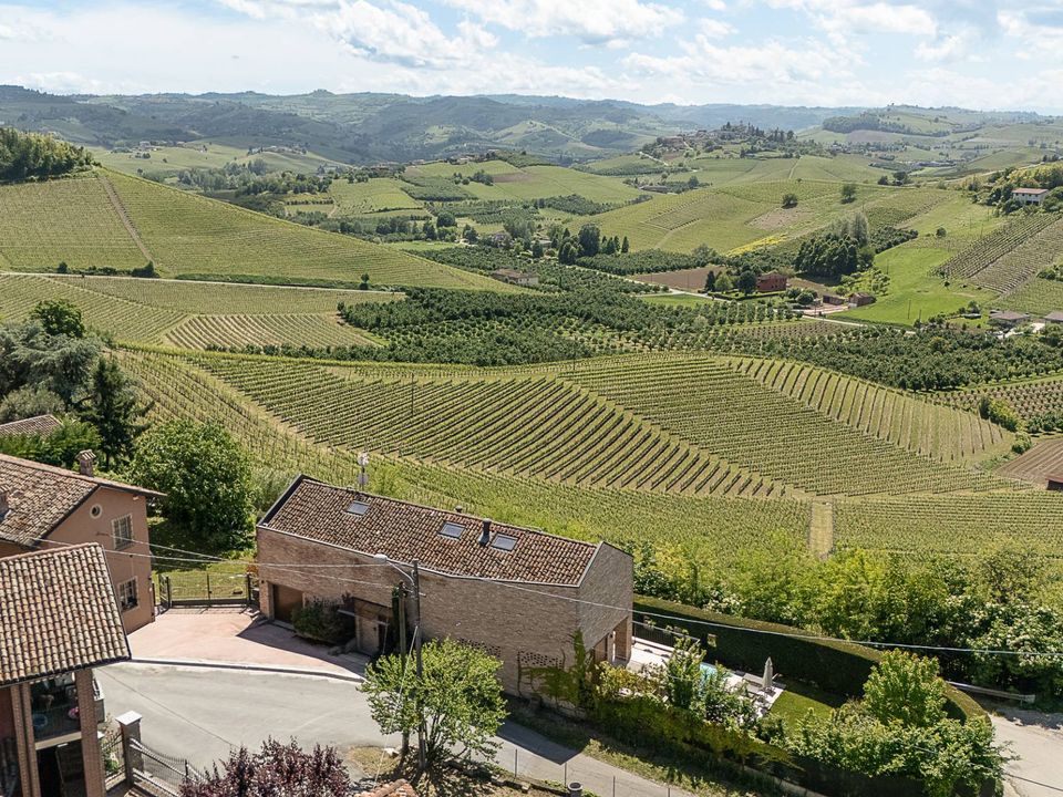 Villa - Neive, Cuneo - photo 5