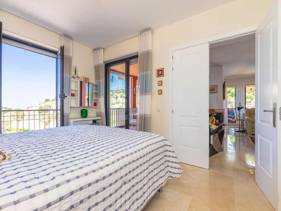 Lejlighed i Calahonda, Malaga - foto 4