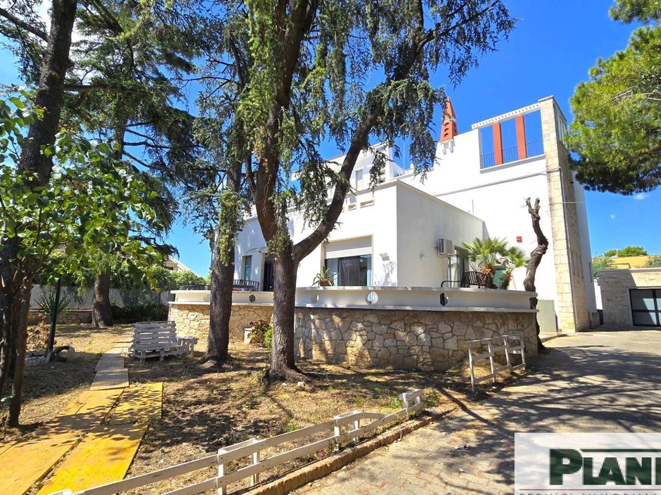 Villa in Bari, Bari - foto 1