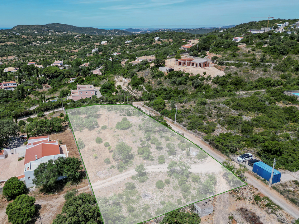 Helårsgrund i Santa Barbara de Nexe, Faro - foto 4