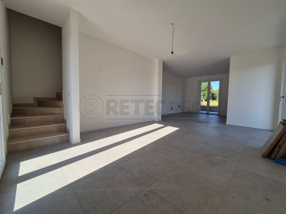 Villa in Cremona, Cremona - foto 1