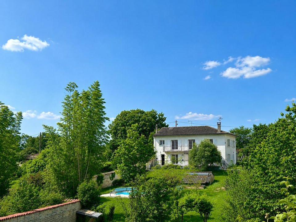 Villa i Chef-Boutonne, Deux-Sevres - foto 1