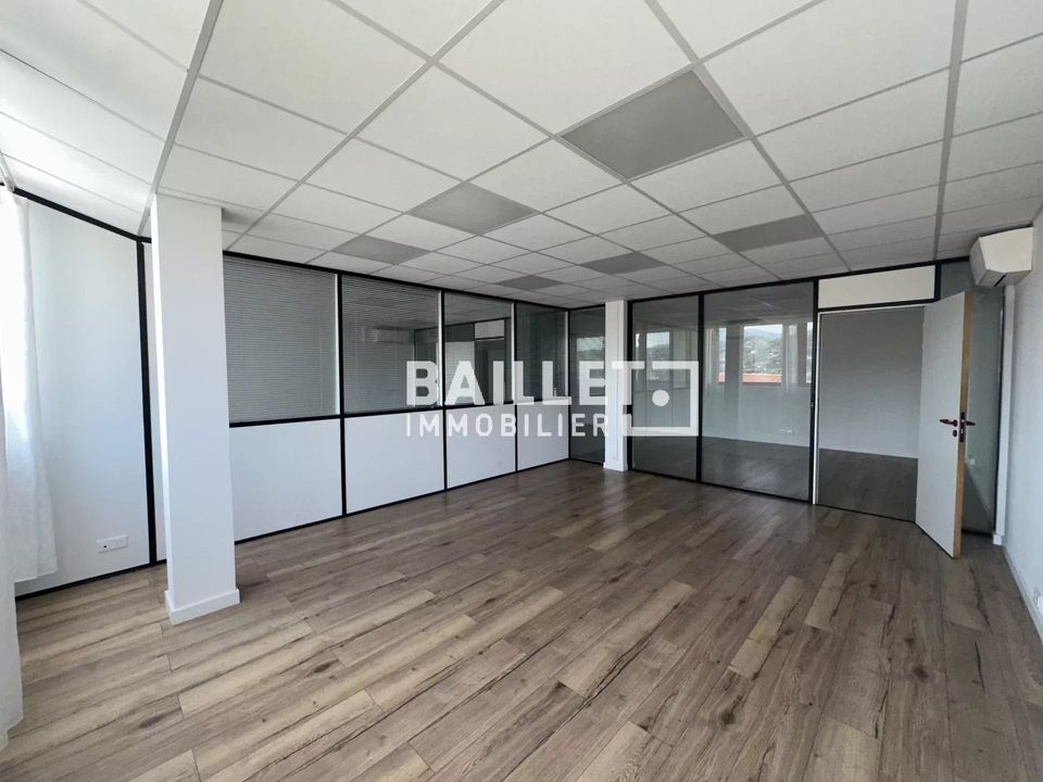 L'establiment comercial a Grasse, Alpes-Maritimes - foto 3
