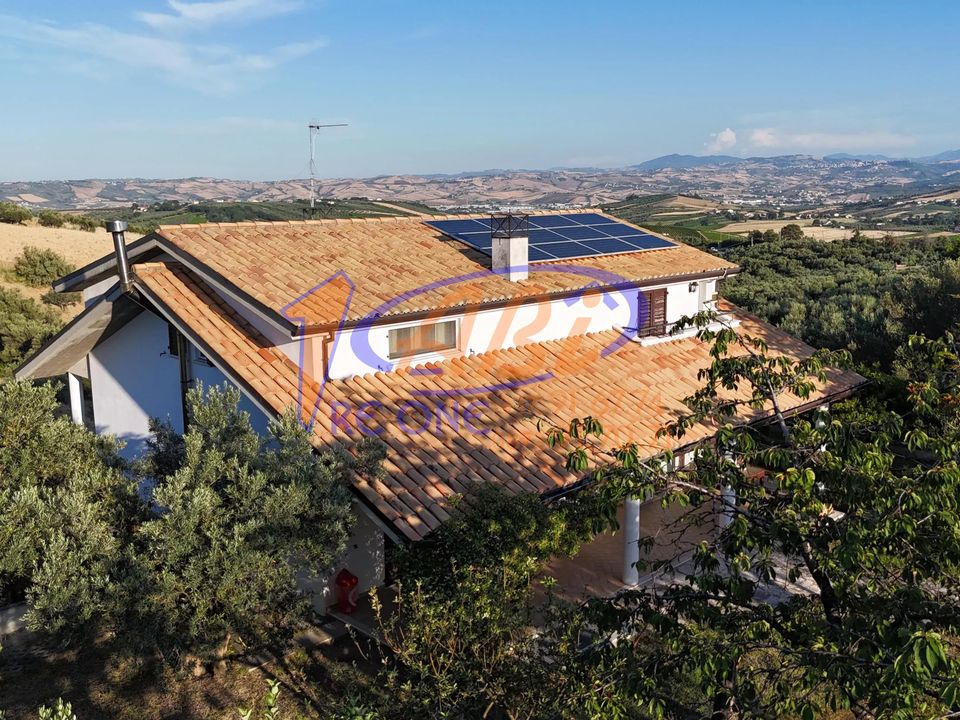 Villa i Lanciano, Chieti - foto 1