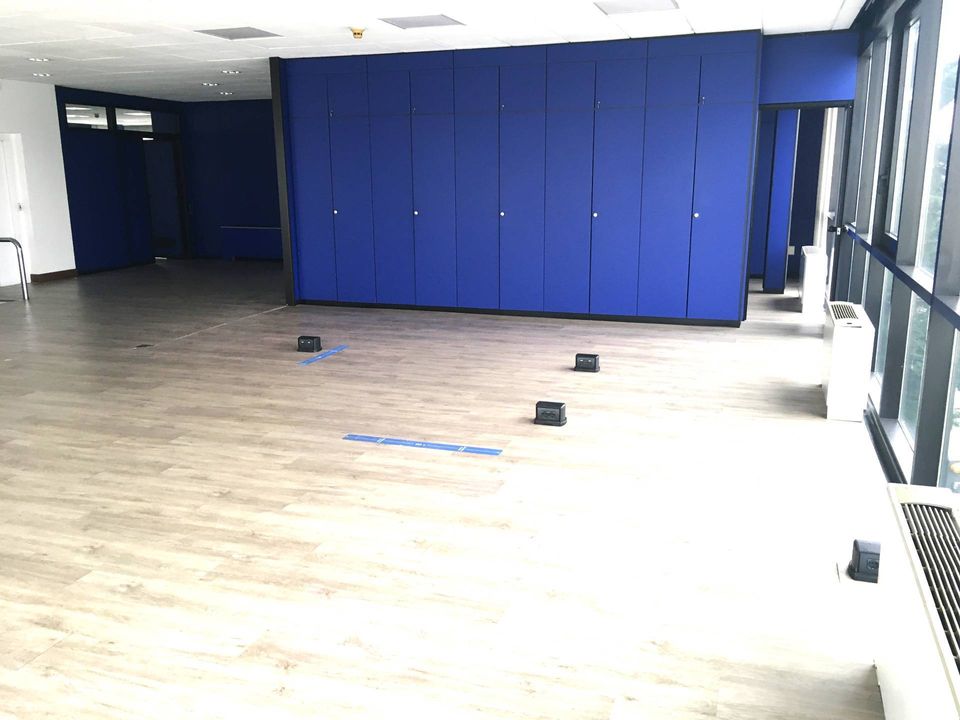 L'establiment comercial a Nerviano, Milan - foto 1