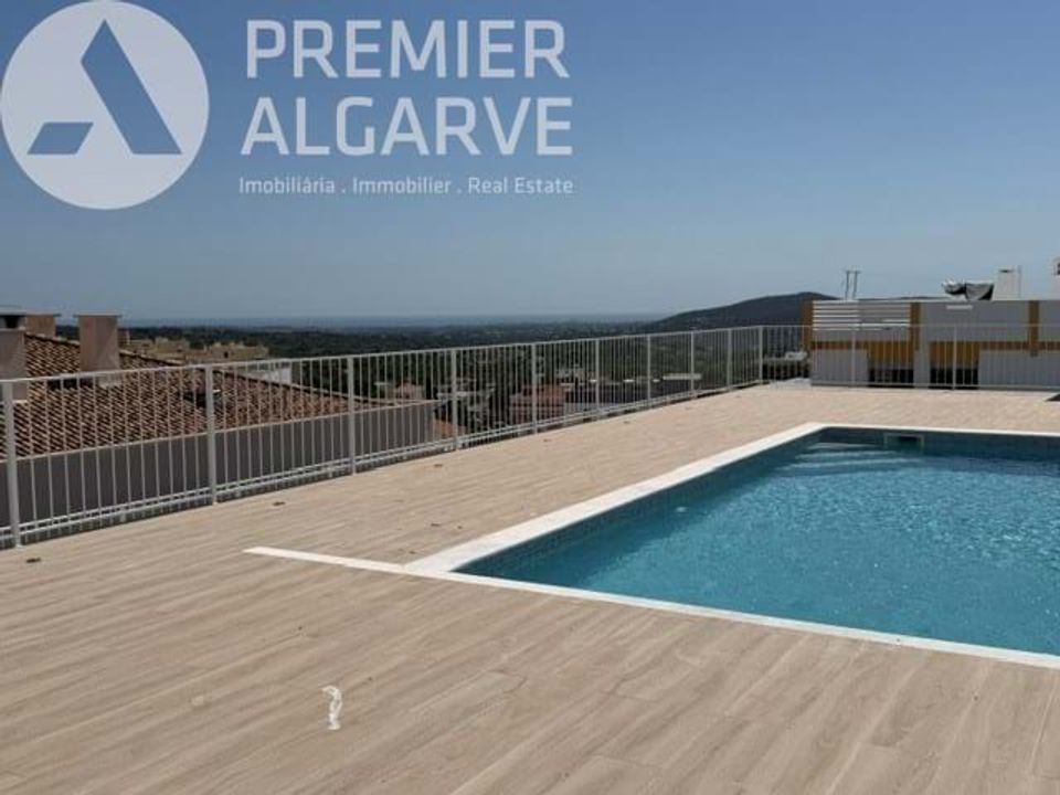 Apartment in Loule, Faro - photo 2