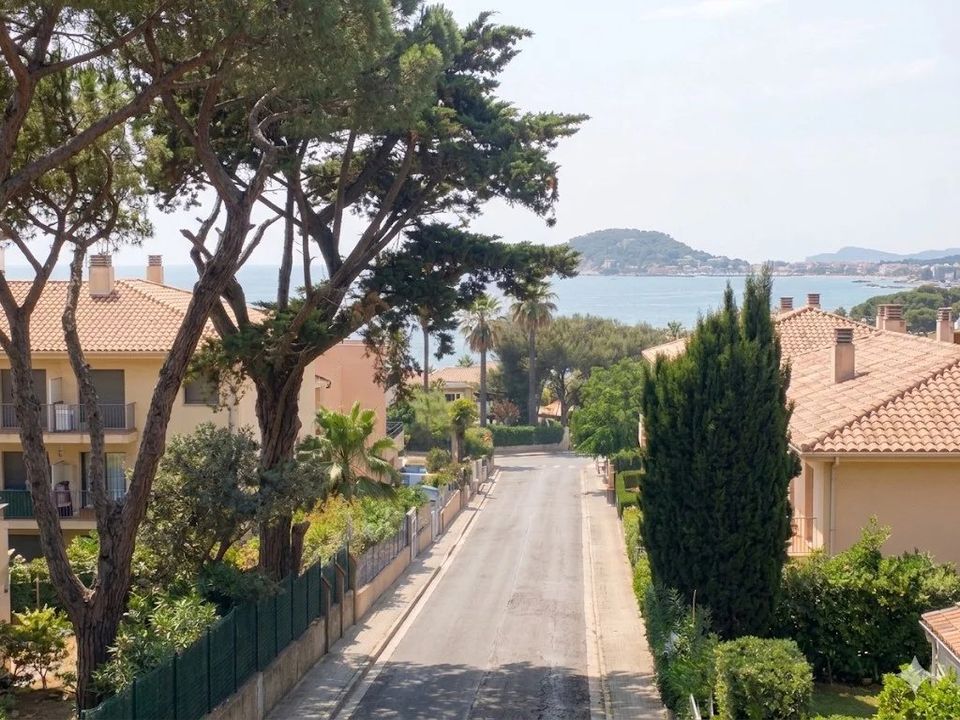 Lejlighed i Sanary-sur-Mer, Var - foto 1