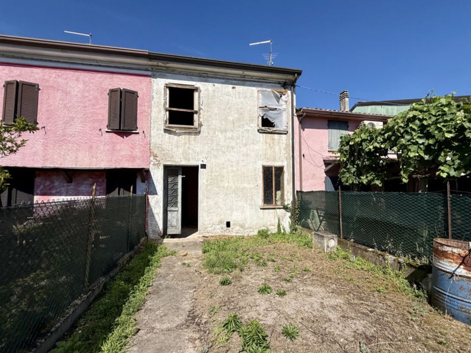 Rækkehus i Villa Bartolomea, Verona - foto 1
