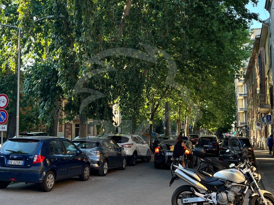 Erhvervsejendom i Ferrara, Ferrara - foto 2