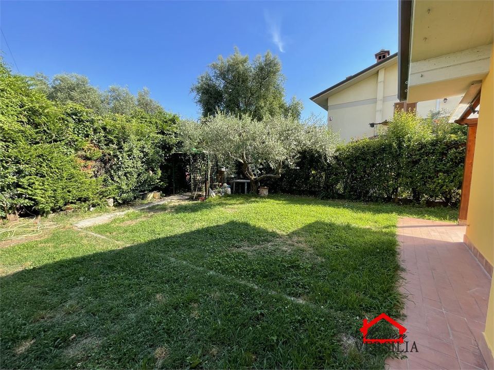 Villa a Massa, Massa and Carrara - foto 3