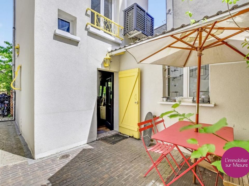 Villa i Montreuil, Seine-Saint-Denis - foto 1