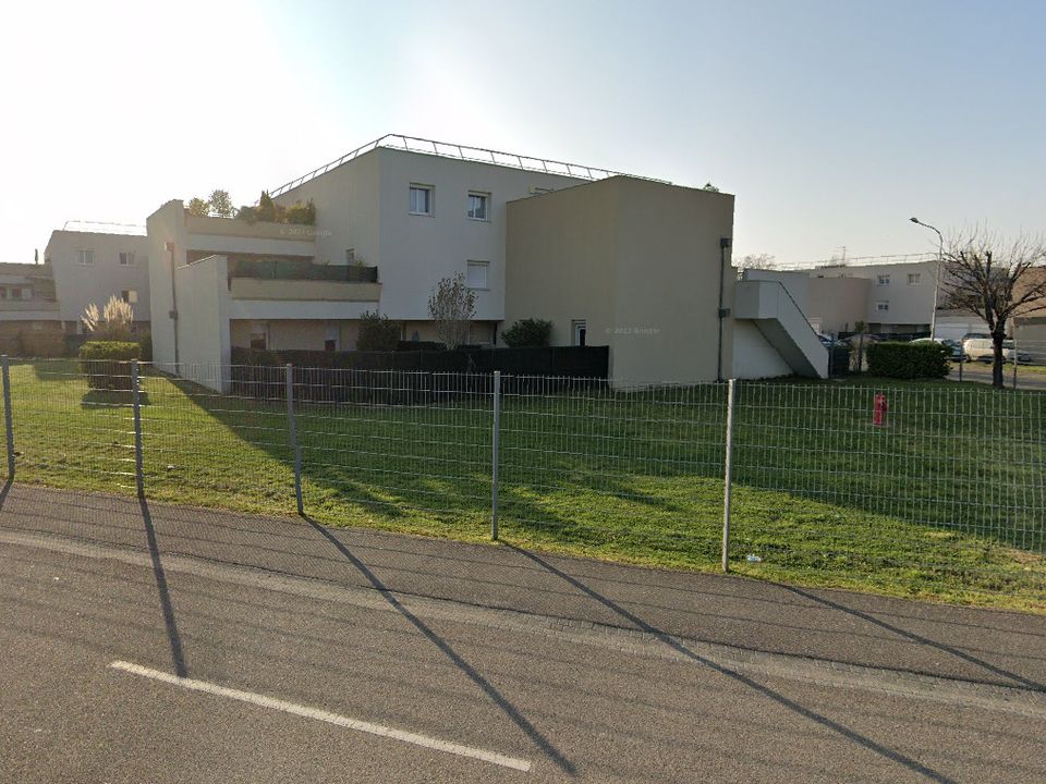 Leilighet i Meyzieu, Rhone - bilde 1