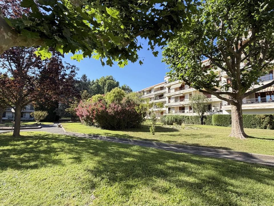 Lejlighed i Aix-en-Provence, Bouches-du-Rhone - foto 2