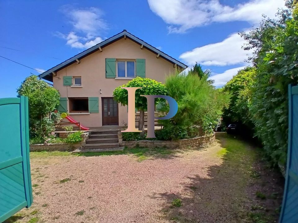 Villa a Charlieu, Loire - foto 1