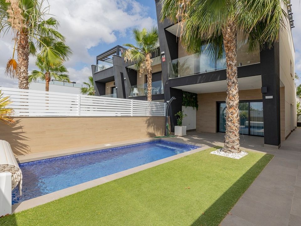 Villa i Benijofar, Alicante - foto 1