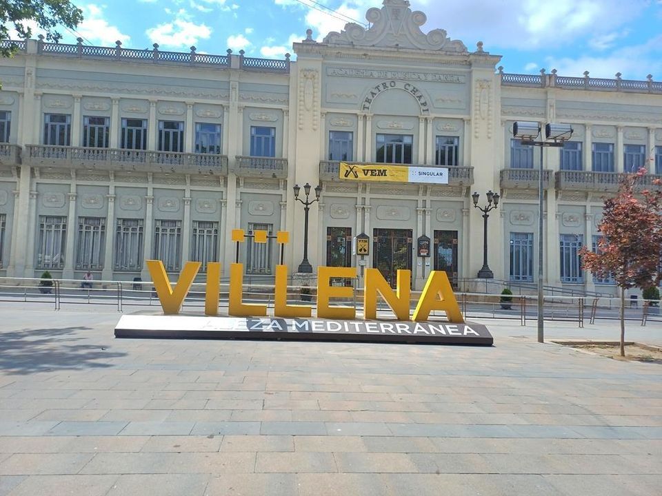 Villa i Villena, Alicante - foto 1