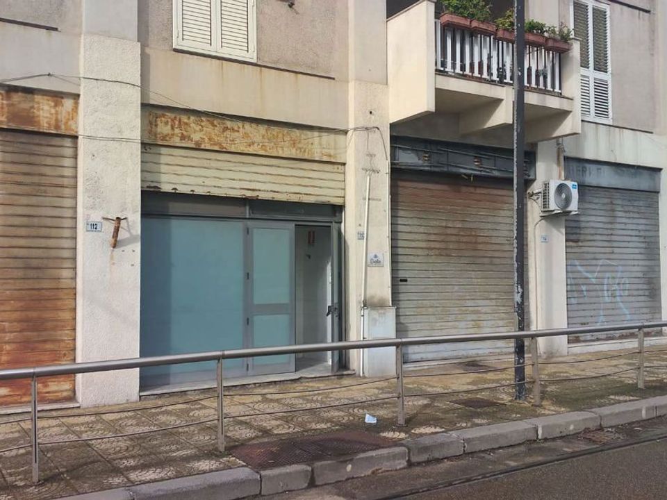 Erhvervsejendom i Messina, Messina - foto 4