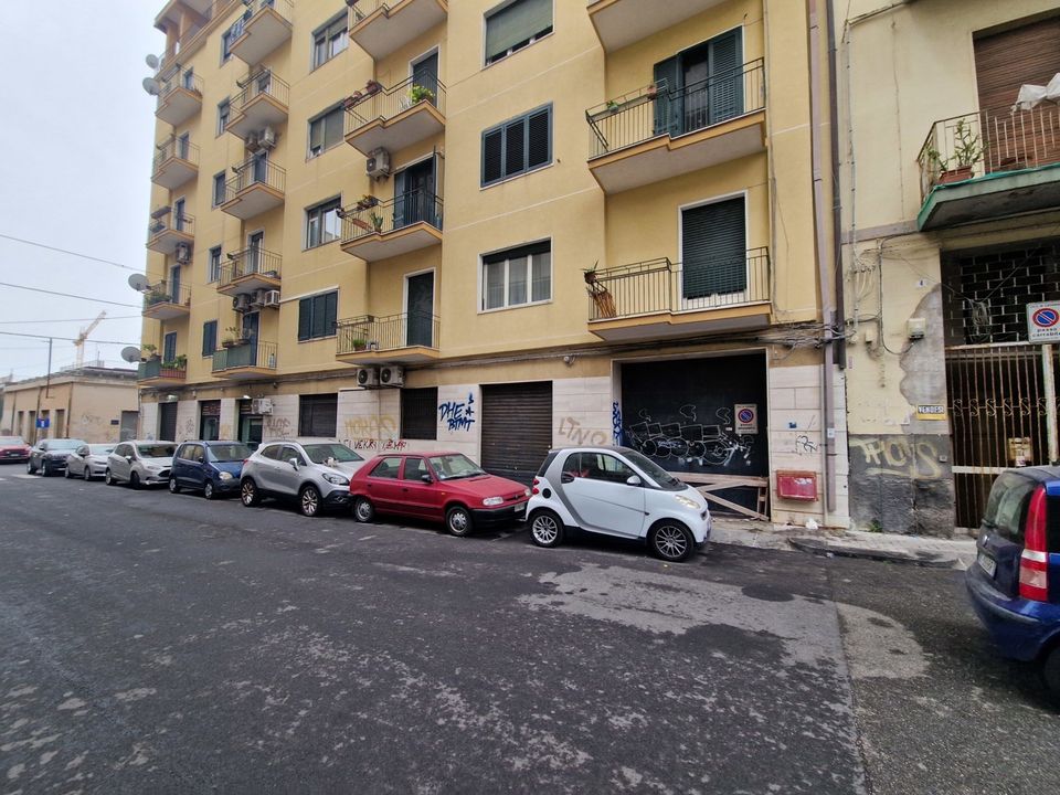 Erhvervsejendom i Catania, Catania - foto 3