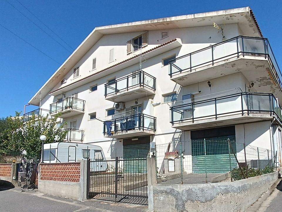 Casa de cidade em Venetico, Messina - foto 1