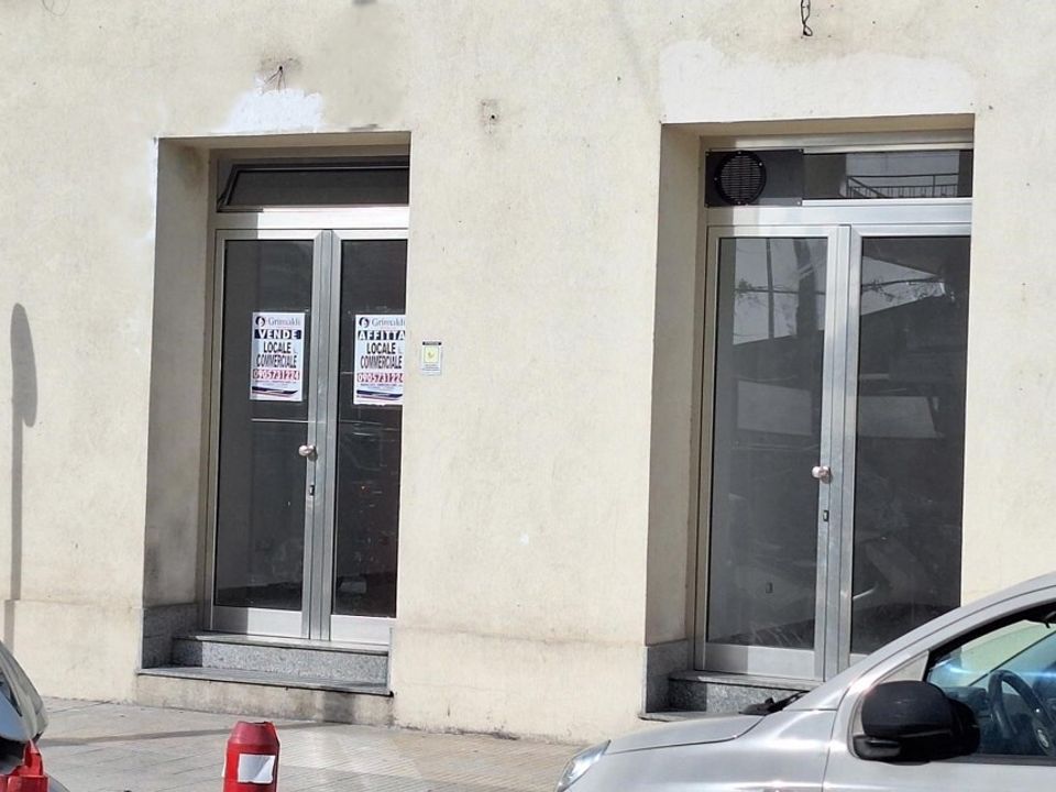 Erhvervsejendom i Messina, Messina - foto 3