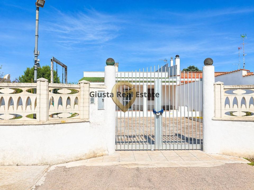 Villa en Brindisi, Brindisi - foto 1
