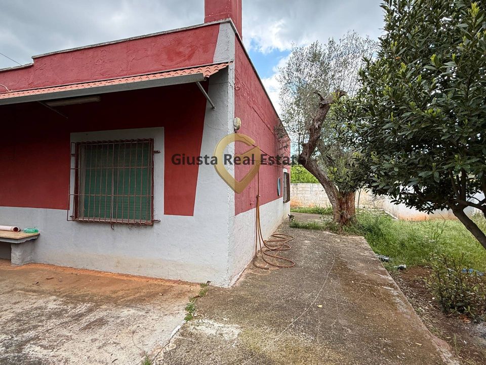 Villa a Latiano, Brindisi - foto 1