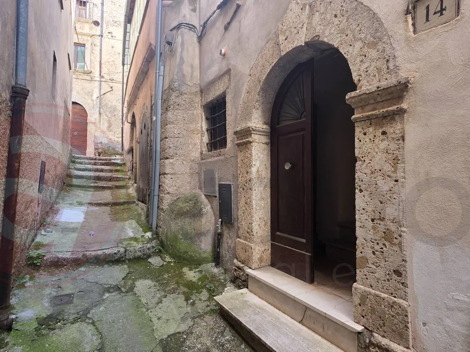 Landejendom i Arpino, Frosinone - foto 1