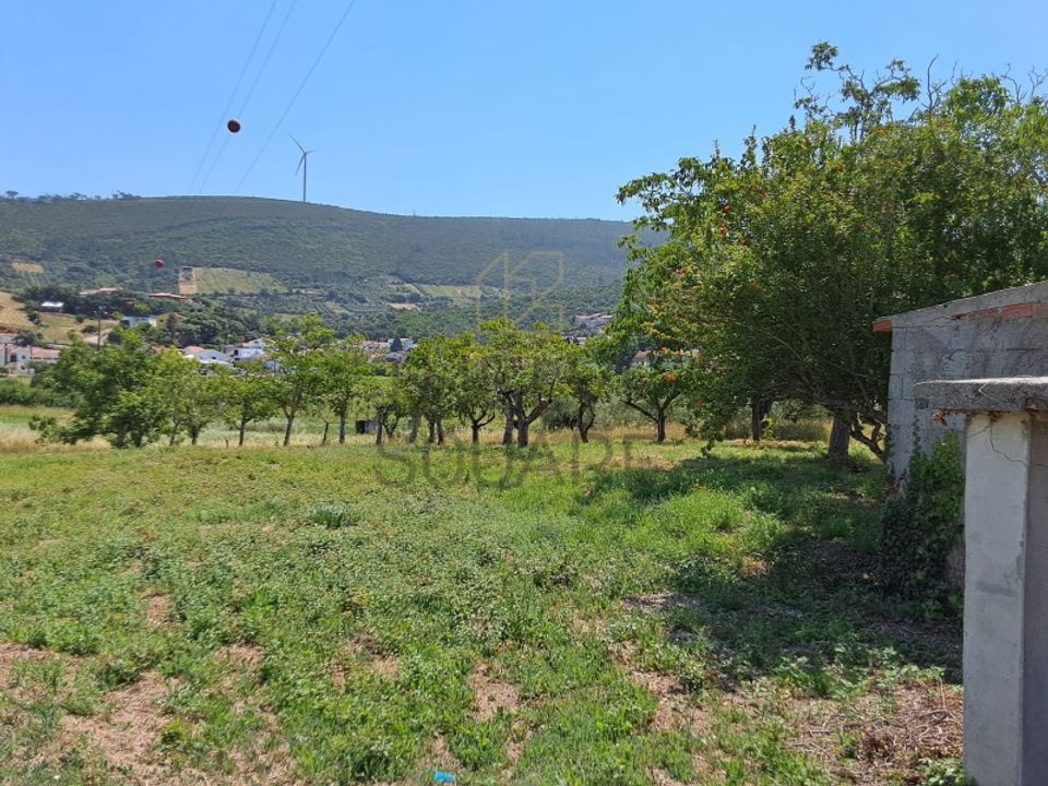 Helårsgrund i Leiria, Leiria - foto 1