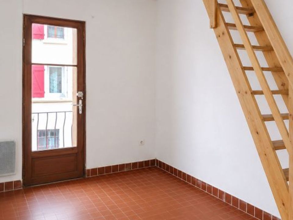 Studio in Meynes, Gard - photo 3