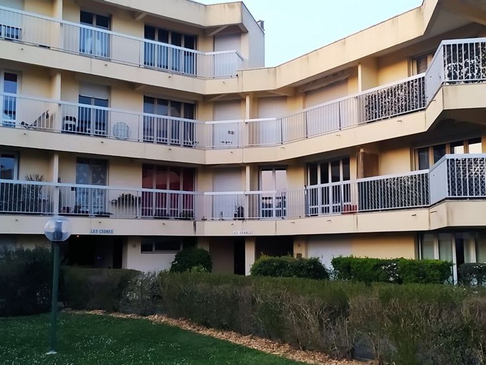 Lejlighed i Le Mesnil-Saint-Denis, Yvelines - foto 3
