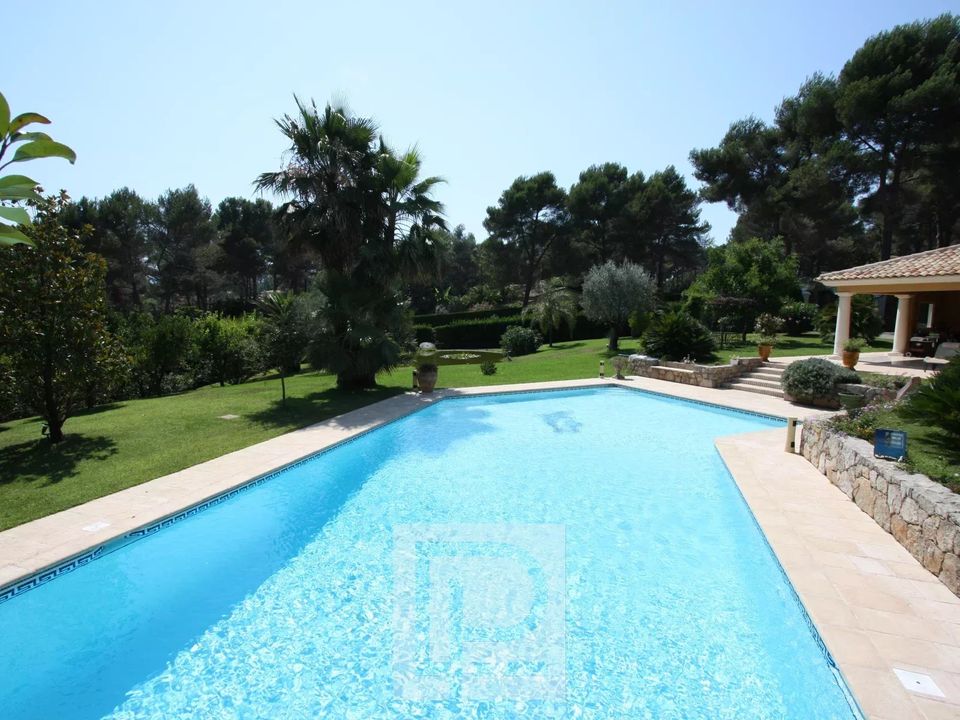 Villa i Mougins, Alpes-Maritimes - foto 2