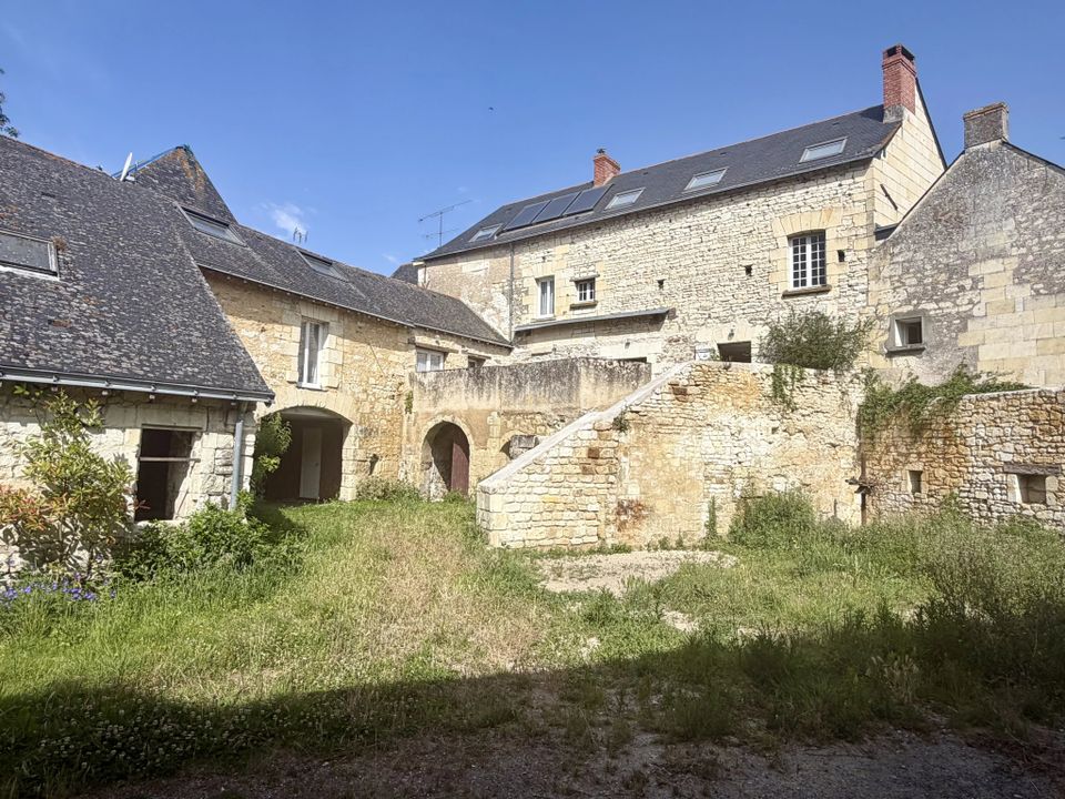 Villa en Gennes-Val-de-Loire, Maine-et-Loire - foto 1