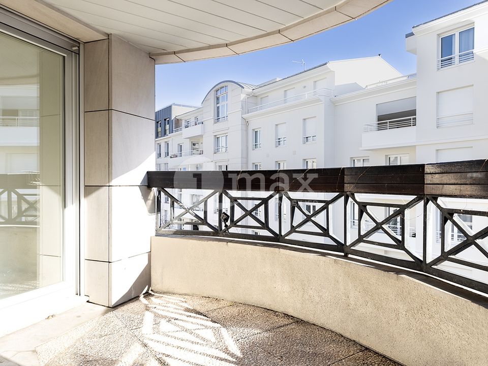 Lejlighed i Courbevoie, Hauts-de-Seine - foto 1