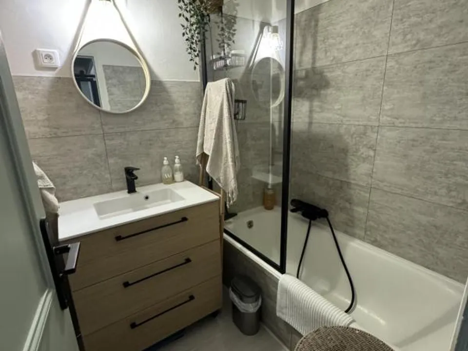 Apartment in Nice, Alpes-Maritimes - photo 3