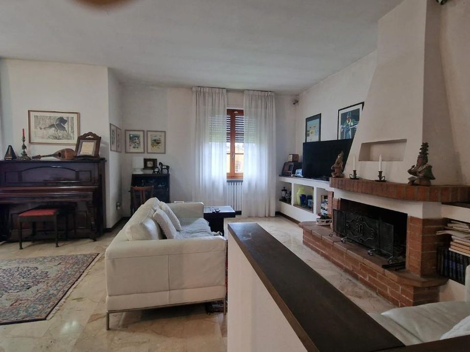 Byhus i Sarzana, La Spezia - foto 1