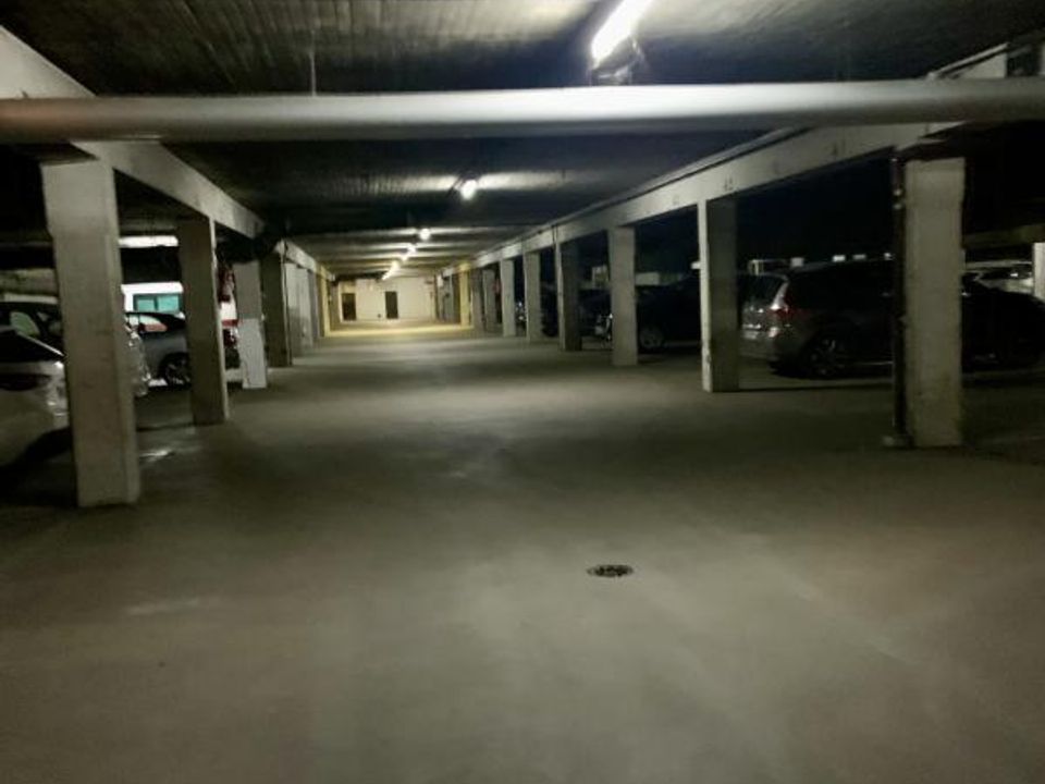 Espai d'estacionament a Paris, Paris - foto 2