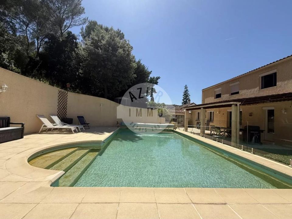 Villa en Carnoux-en-Provence, Bouches-du-Rhone - foto 2